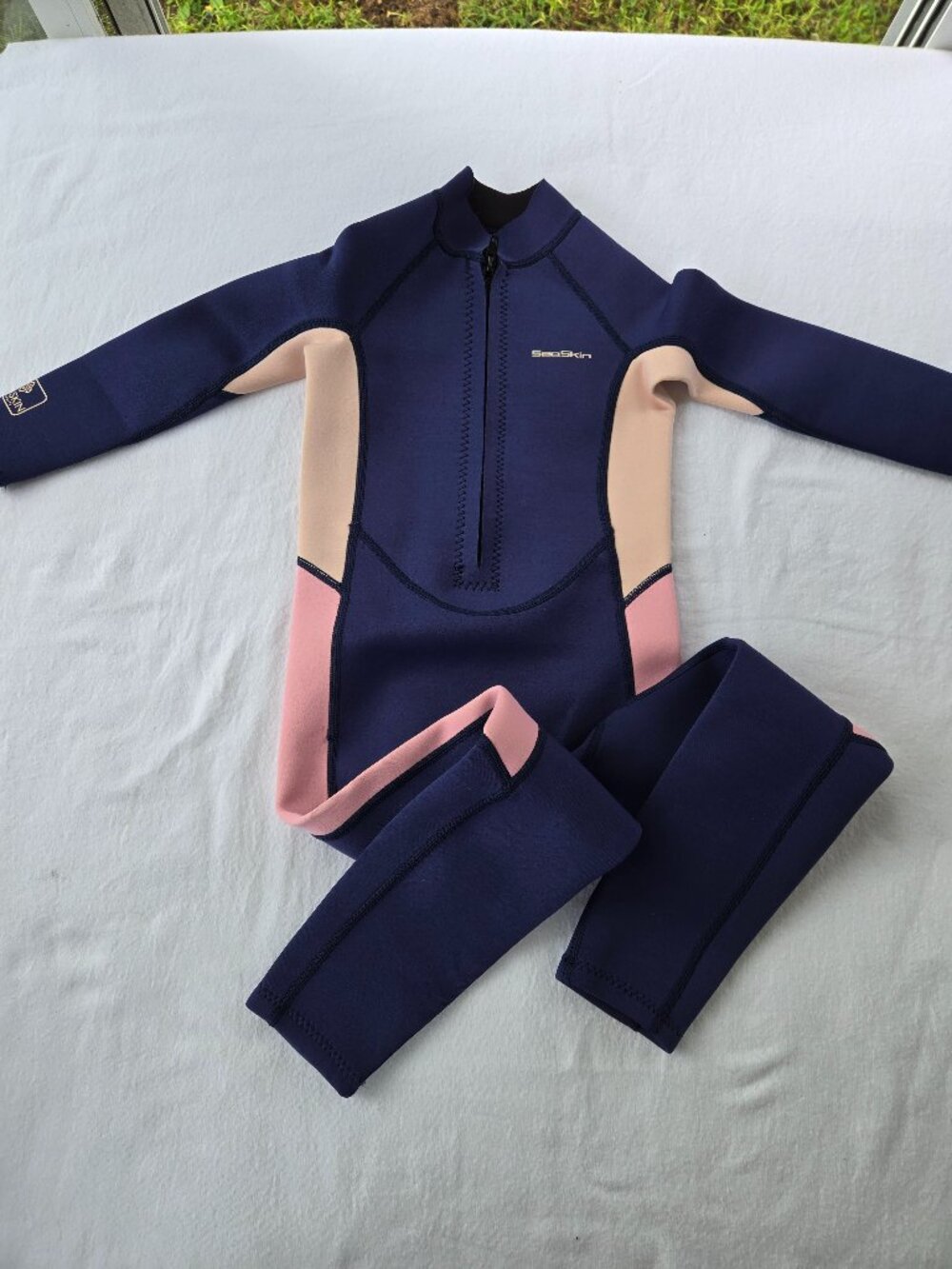SeaSkin Wetsuit Boys/Girls Sz 6 Full Length Blue/Pink/Peach Back Zip
